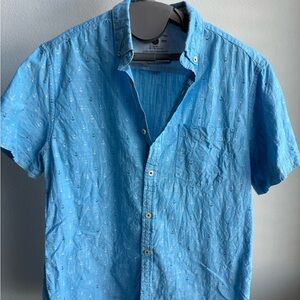 2x Denim and Flower Button Down Short Sleeves